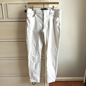 Express Jeans Legging. White. Size 10.